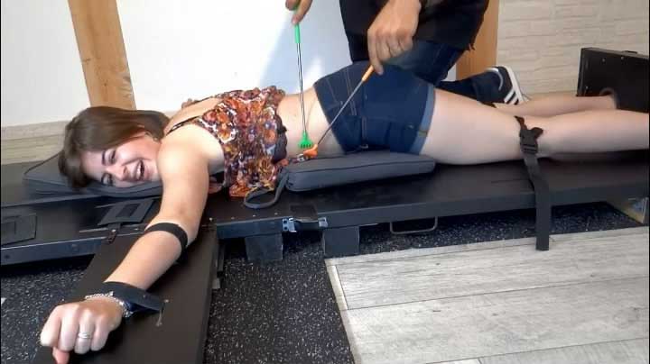 tk天堂欧美挠脚心娱乐视频【K1291】